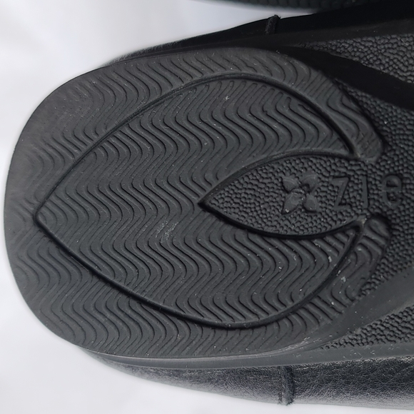 Ziera ladies ballet style leather flats - Picture 7 of 8